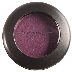 Mac eyeshadow